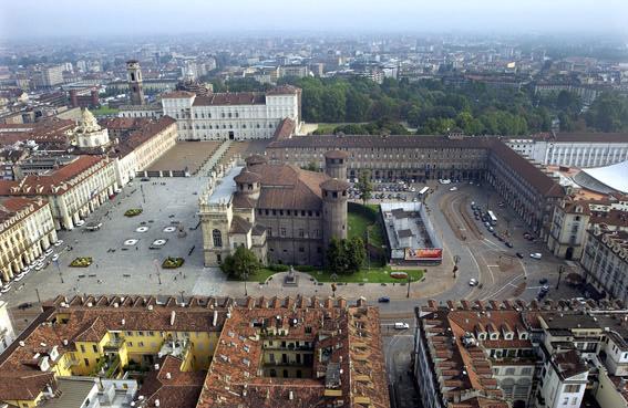 One only location for the medals award ceremonies, in the historical center of Torino. Total Capacity: 10.