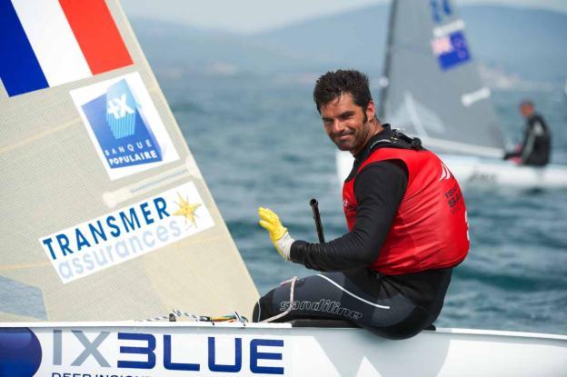 The race was won by current world champion Jorge Zarif (BRA). After another delay for the wind, the medal race was held in a 10-12 westerly breeze on flat water, a great end to a great week's sailing.