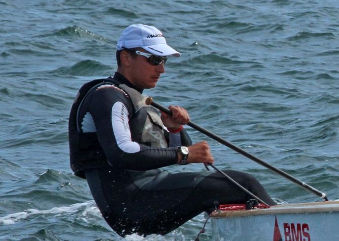 DAY 1 Early lead in Hyeres to Ioannis Mitakis The 2012 European Champion Ioannis Mitakis (GRE) made the best start in the Finn class at the ISAF Sailing World Cup Hyeres, the final event in the