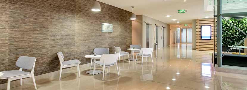Quay s onsite café and stylish entrance foyer provide a great location for arranging informal meetings and collaborating.