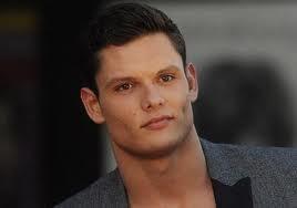 Name : Florent Surname : Manaudou Age : 22 Date of birth : 12th November