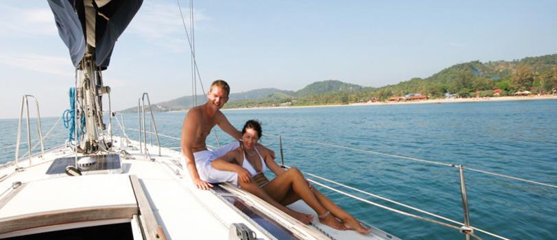 Luxury Day Sailing PRICE p/p $120.00 USD Price does not include transportation and activity gratuity Menu includes: Catch of the day Seafood Organic Salad Local artisan bread Seasonal fruit and more.