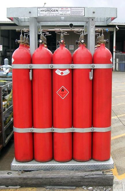 3 Gas Cylinders and Packs Compressed Gas Cylinders and Packs (cont) Size Code Tare weight Kilograms Height Millimetres Outside Diameter Millimetres Minimum Water Capacity (Kilograms or Litres)
