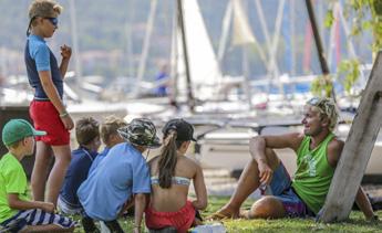 We ll look after the kids while you enjoy your sailing holiday. Getting kids on the water Wildwind has long prided itself on its approach to getting young people into sailing.