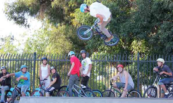 PLEASANT VALLEY SKATE PARK 1030 Temple Avenue Park Schedule The Pleasant Valley Skate Park is a 12,000+ square foot concrete park that features beginner, intermediate, and more advanced areas for