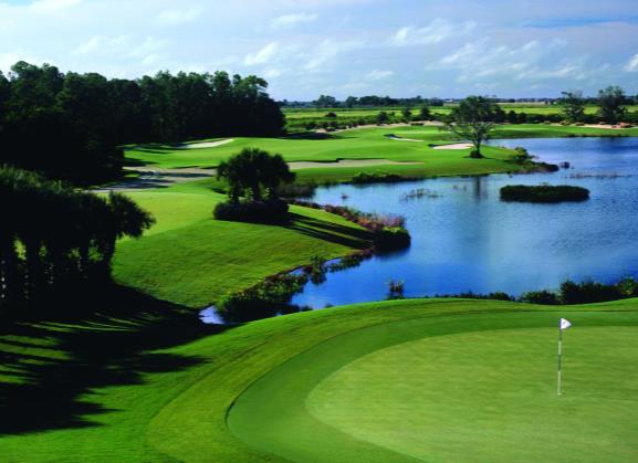 THE MEMBERS GOLF CLUB Members have use of the exclusive Members Golf Club offering a Tom Fazio-designed 18-hole championship course.