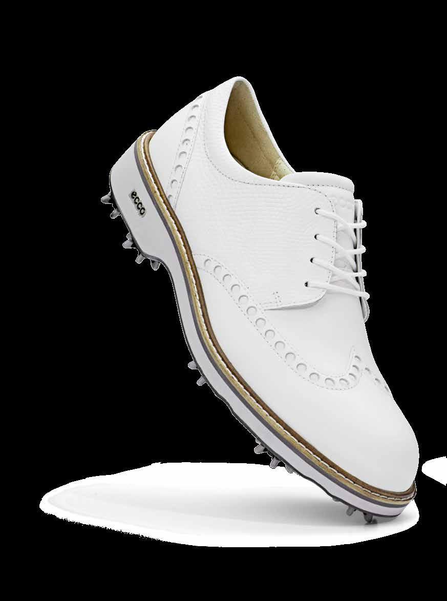 ECCO CLASSIC LUX CLASSIC DESIGN. LEGACY CRAFTSMANSHIP. When you want to look and feel like someone who lives exclusively for the game, the ECCO CLASSIC LUX is an indispensable asset.