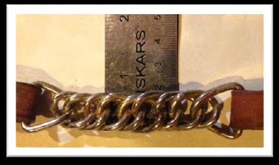 Curb straps/curb Chains: Curb chains, if used, and flat