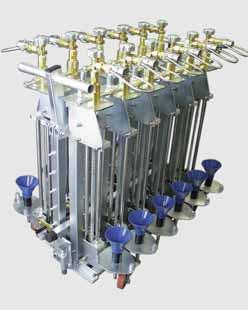 -Filling rig Type TS150 Linear filling rig (LKF) for filling of gases The linear filling rig TS150 is designed to fill gas cylinders of different sizes up to 10 litres nominal volume.