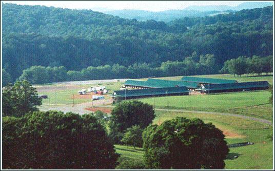 FACILITY FEATURE 210, 10 x 12 Stalls(with water and electricity) Excellent Footing (Limestone base w/ river sand) 2-300 x 180 Jumping Arenas 1-330 x 150 Jumping Arena Additional Warm Up Rings Over 35