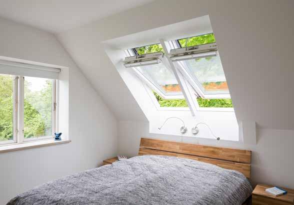 This boosts energy levels for everybody in your family. Indoor climate program: Opens the roof window automatically four times a day for 15 minutes, replacing all the air in a room of 16 m 2.