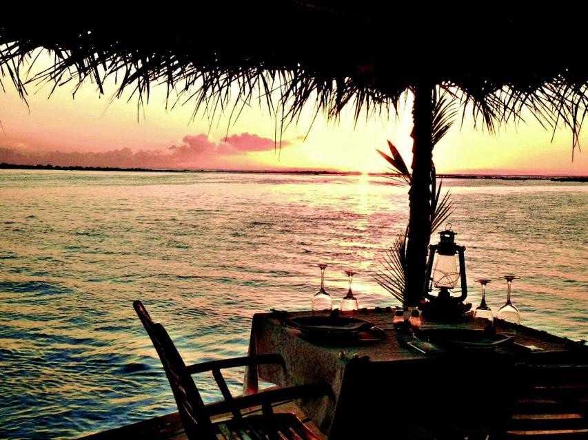 PRIVATE SUNSET CRUISE & Romantic Candle Light Diner After a wonderful sunset cruise, enjoy the most romantic candle light dinner on a private islet.