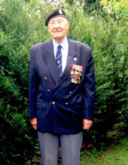 BIG INTERVIEW - Arthur Smith, D-Day Veteran D E Arthur Smith Arthur Smith on the 60th Anniversary of the D-Day Landings Veteran, Arthur Smith took part in Operation Overlord during the Second World