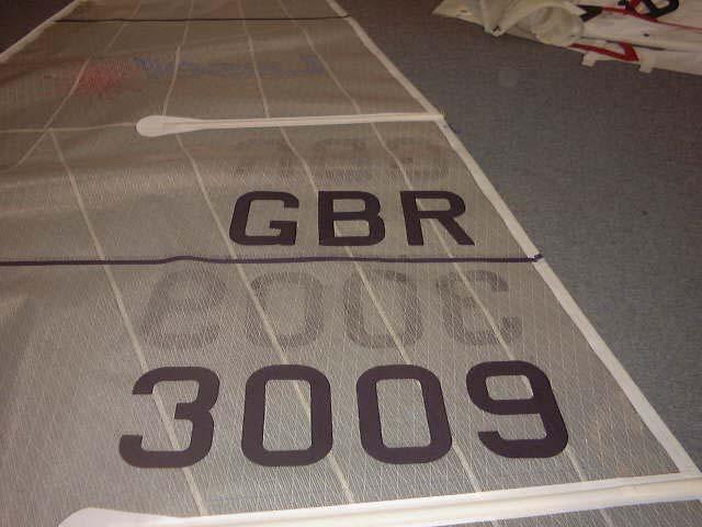 The GBR is 60mm above the draft line. 8. The letters are 60mm apart. 9. Position the sail nos 60mm underneath and parallel to the numbers on the opposite side. 10.