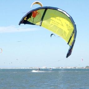 creating a hollow more important than that one of the kite, improving