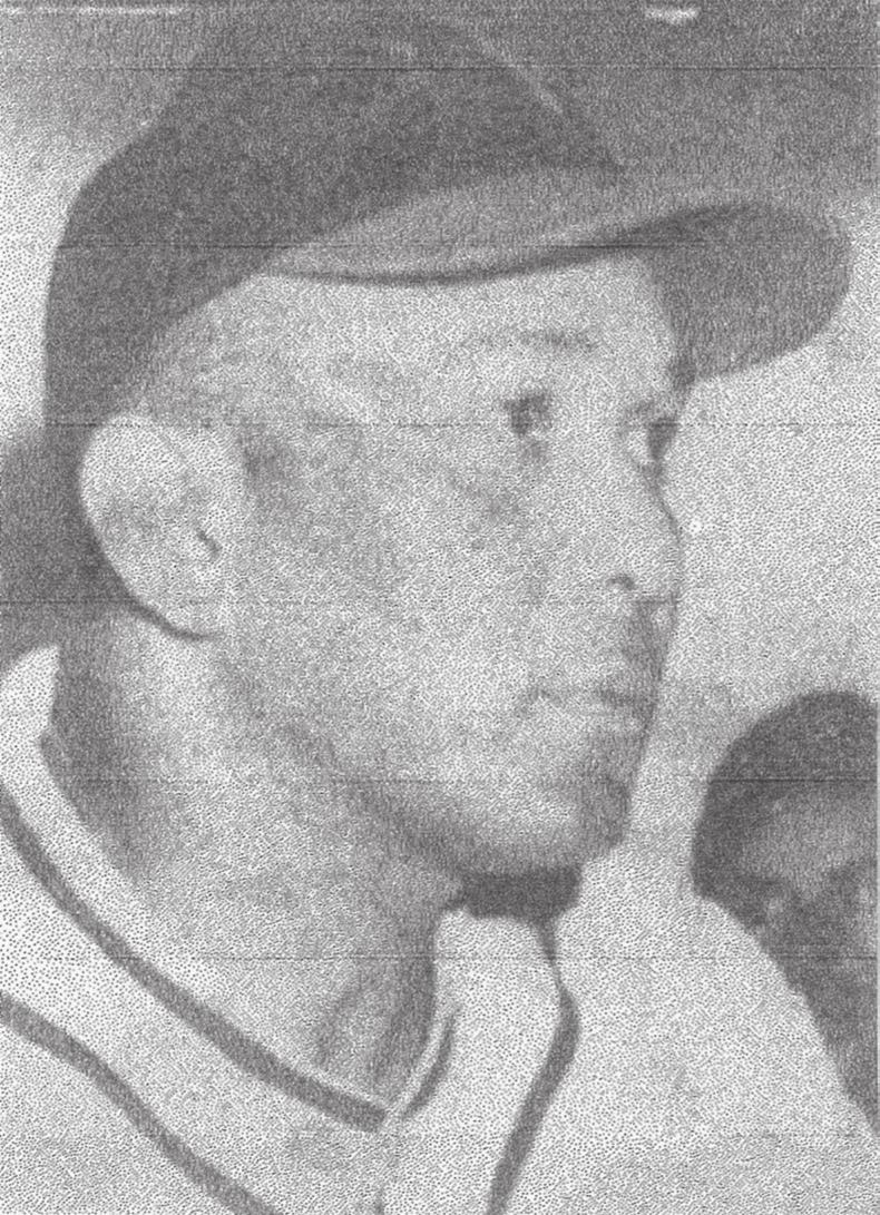 George Tubby Scales was born on August 16, 1900 in Talladega, Alabama. He was 5 feet 10 inches tall and weighed 215 pounds during his playing career.