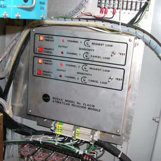 Streetcar Detection System Use onboard RF track switching