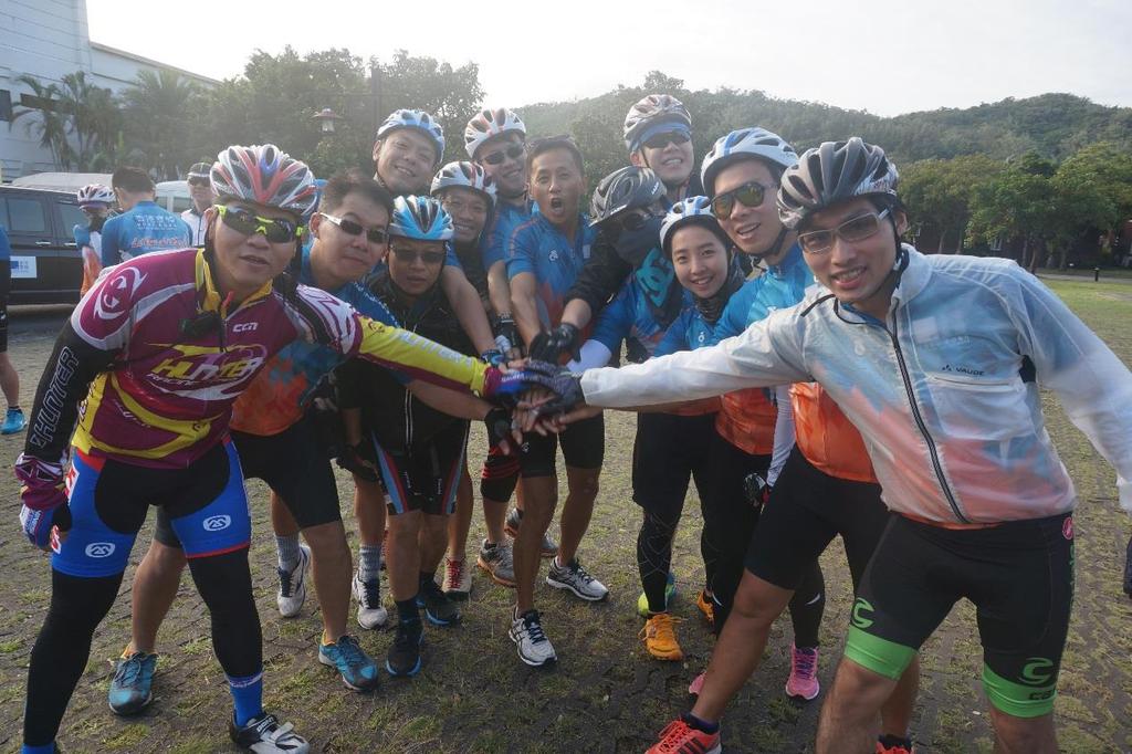 Ken Kwong MANAGER PROJECT MANAGEMENT, ENTERPRISE SOLUTIONS AND CO-OWNER As a team... No pain, no gain! The whole team completed the 137km Kenting cycling challenge.