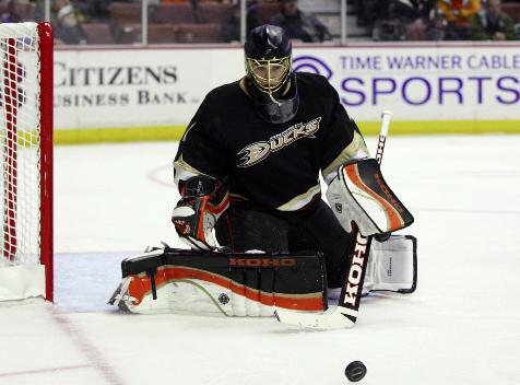 body signed by the Ducks as a free agent from Tampa Bay, but he will miss 2-3 months with a thumb injury.
