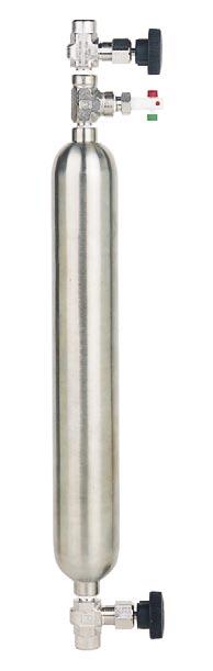 GAS SAMPLING Stainless Steel Sampling Cylinder Store high-pressure samples safely Sturdy construction for on-site use Type 304 Stainless Steel 6.