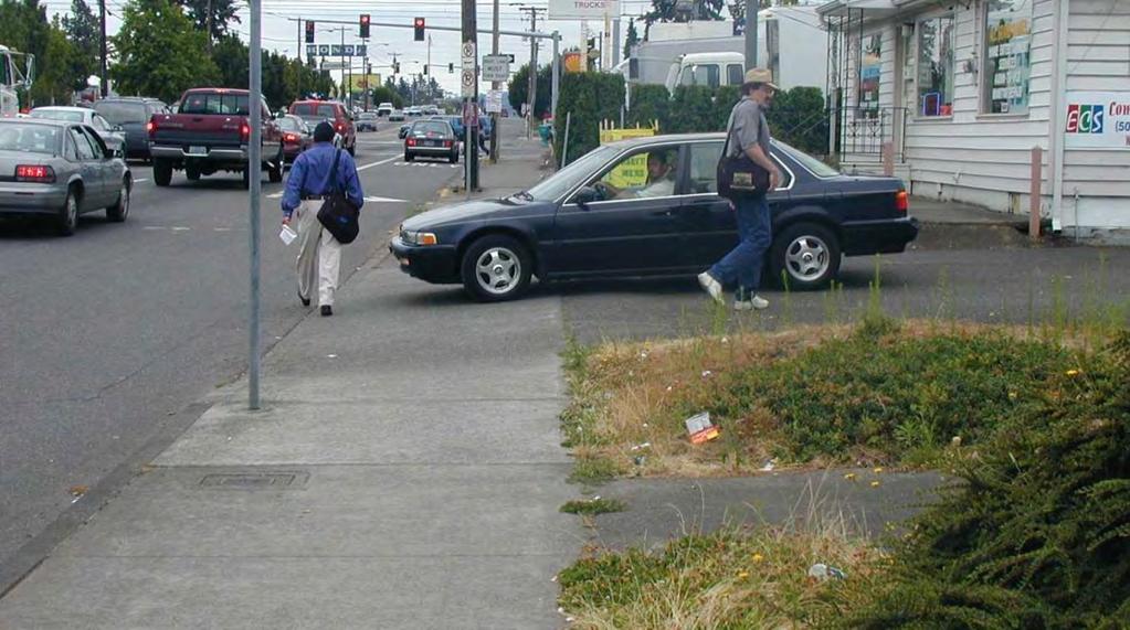 1-43 Portland OR Drivers and pedestrians must make