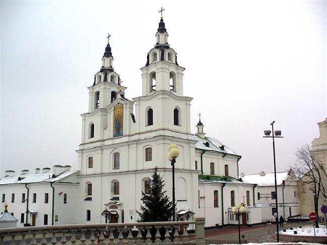 THE MAIN MINSK SIGHTS & ATTRACTIONS 1. The Holy Spirit cathedral. The history of the Cathedral dates back to 1633-1642. It is a valuable monument of late Baroque style of Old Minsk.
