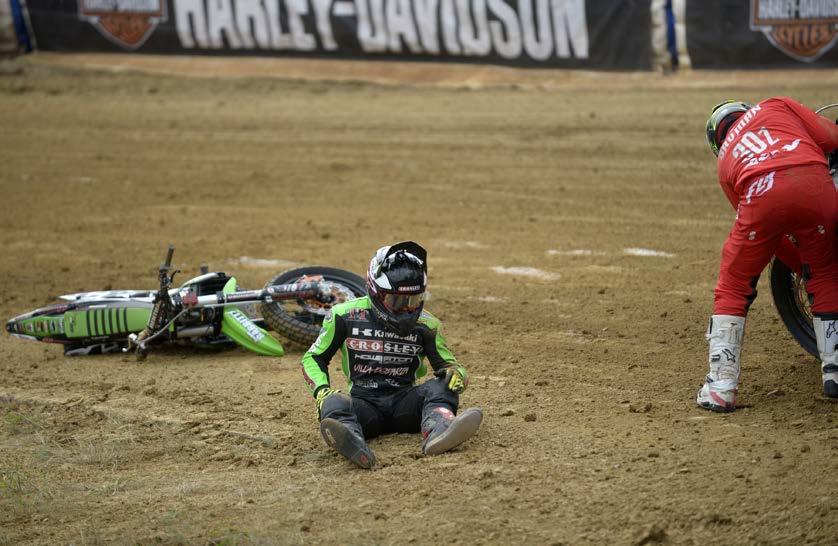 ROUND 12 / AUGUST 14, 2016 PEORIA RACE PARK / PEORIA, ILLINOIS FLAT TRACK AMA PRO FLAT TRACK SERIES P84 to over nine seconds at the end of the race, with Mees a lonely second.