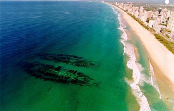 FIGURE 2.16: AERIAL VIEW OF NARROWNECK REEF (JACKSON & HORNSEY, 2003) The artificial reef extends a distance of 200 m offshore, where the water depth is about 11 m.