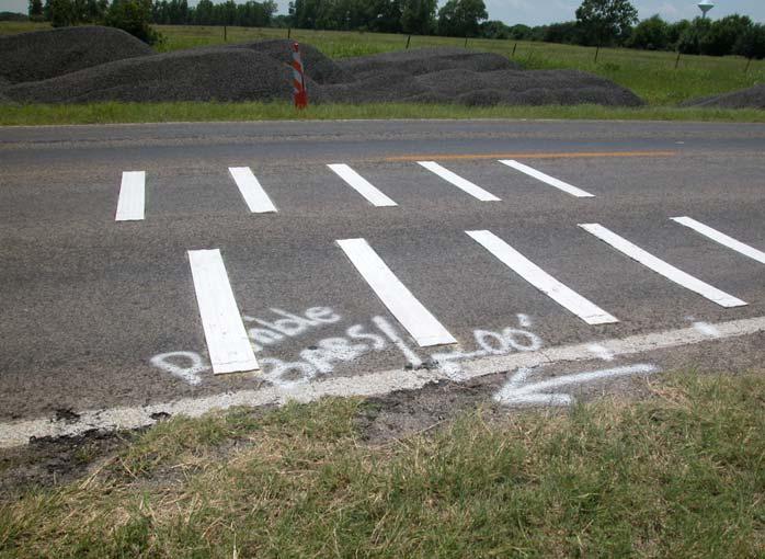 Two patterns were used for the rumble strips: parallel and staggered.