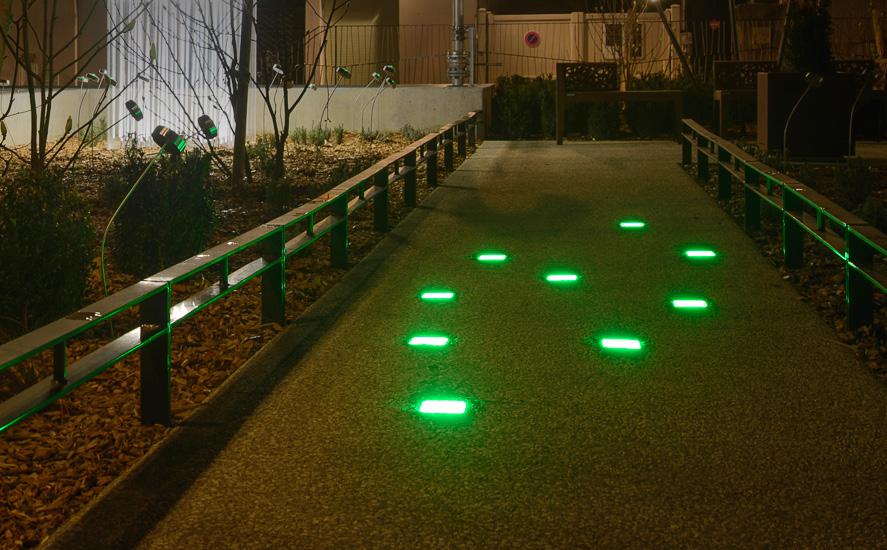 Architectural paving Pedestrian pathway in Oullins Lighting design Cobalt - Photo Gilles Di Nallo Extra Low Voltage
