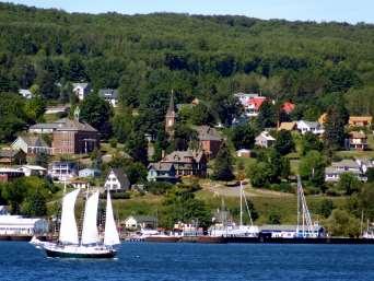 Relax on your balcony, with this great view Explore quaint Bayfield, which hugs Superior s coastline The Apostle Islands offer an island retreat right in the Midwest This archipelago of 22 islands --
