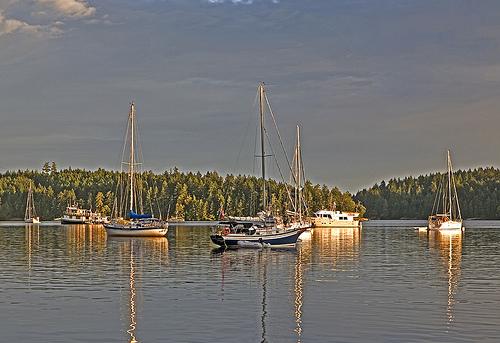 Our sailing route will include overnights at anchor or moorings often in marine provincial parks, as well as docked in marinas at small villages or resorts.