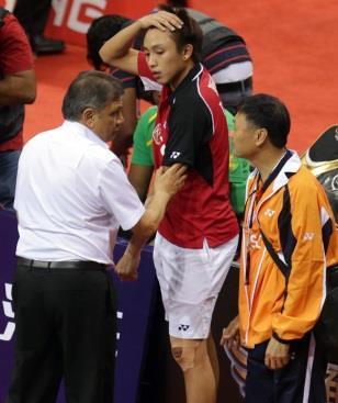 HIGHLIGHTS: * Indonesia s Women would have expected a harder challenge from Singapore.