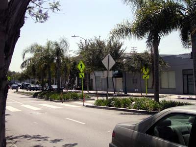 pedestrian crossing with median refuge