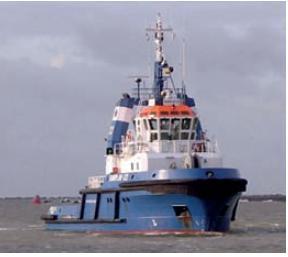 12. EXAMPLES OF TUG ACCIDENTS Although the companies involved are not eager to see pictures of their tugs involved in an accident published widely, they nevertheless recognise the fact