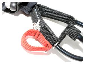 C-kites. The depower strap is fixed to the depower ropes with a Velcro loop to stop it tangling when pulled in fully.
