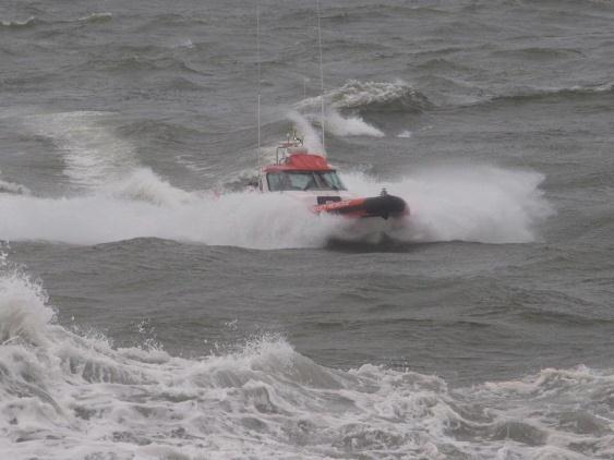 To prevent a flat landing or worse stuff the bow into the trough or back of the wave ahead, the helmsman must be careful with the speed and angle of the CRV passing over the crest.