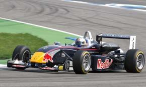 On one hand the Formula 3 Euro Series continued the idea of an European Formula 3 championship,