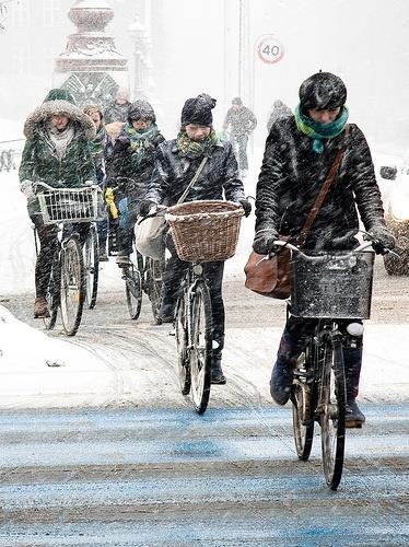Bicycle-friendly urban planning DI Tomi