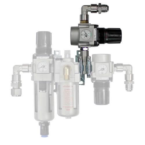 SPRAY DEFLECTION The spray head will deflect the spray stream from 0º up to 90º by varying the air pressure either at the regulated air supply or the ball valve on the extension.