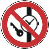 Prohibition sign: No person with pacemakers!