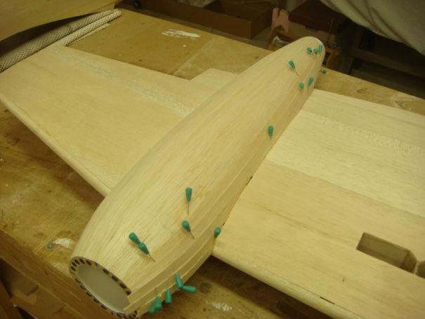 5" above the board to support the wing tips while the tops of the wings are sheeted.
