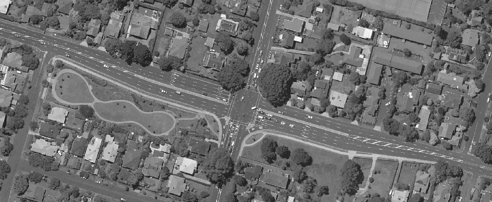 THROUGH-LANE USE AT TRAFFIC SIGNALS 7. Proposed upgrade of the Mt Eden/Balmoral intersection 7.