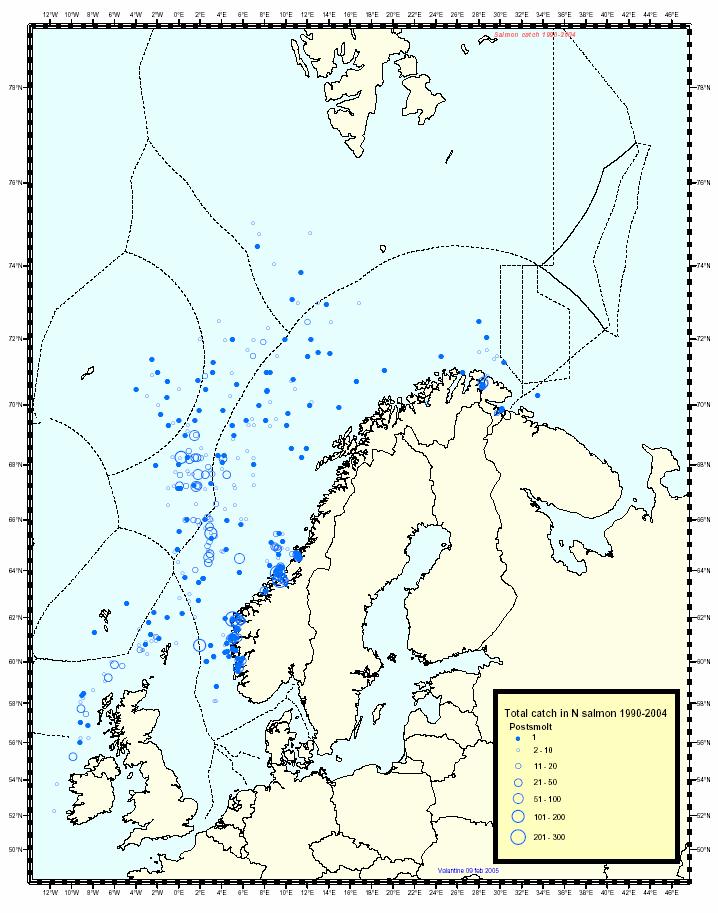 (right panel) in Norwegian research trawls in 1990 2004.