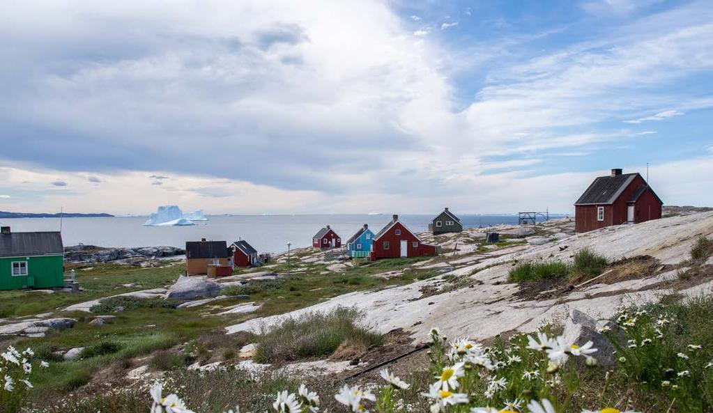 INUIT VILLAGE LIFE (Full day) From 1st of June to 15th of September Do you want to live an authentic Greenlandic experience? An alternative to our Oqaatsut kayak day is the Inuit Village Life.