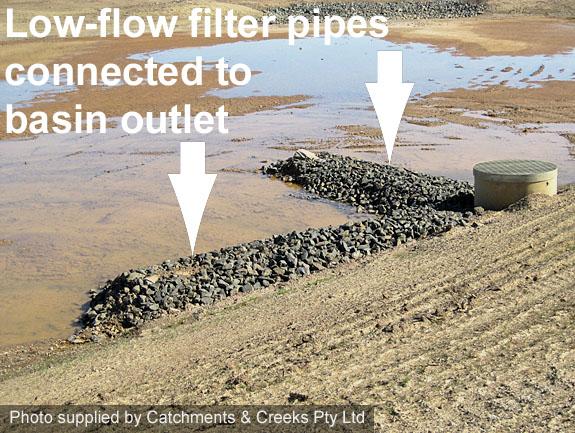 Pumping system Low-flow Ag-pipe filters Aggregate and geotextile filter outlets Aggregate and geotextile filter decant systems are typically associated with the older Type C (dry) sediment