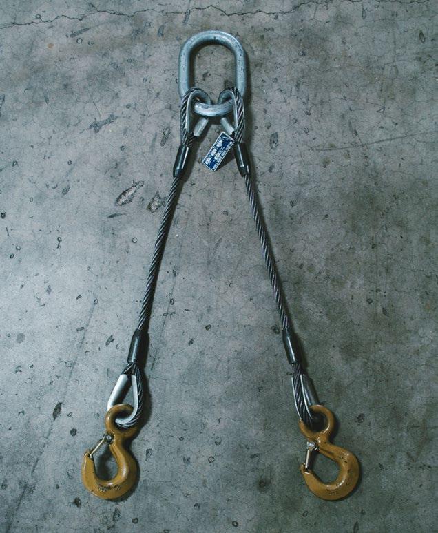 TWO LEG BRIDLE SLINGS Type 12-9-3 FOUR LEG BRIDLE SLINGS Type 14-9-3 6x19 or 6x37 Class EIPS IWRC Rated Capacity (2000 lbs.) Rope Diameter 30 Degrees 45 Degrees 60 Degrees 1/4.65.91 1.1 3/8 1.4 2.0 2.