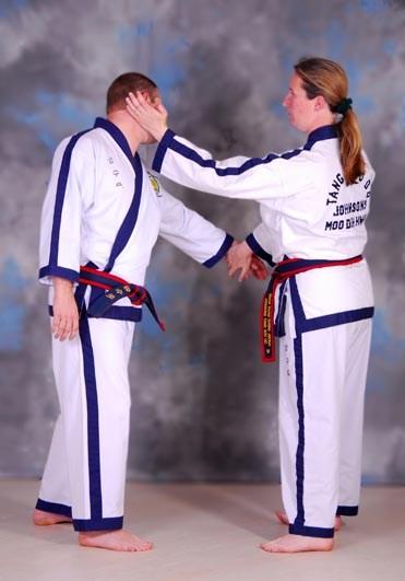 The student must have a black stripe for performing Naihanchi Cho Dan.