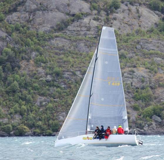 October 2015 Page 4 2015 Racing Results and News (continued) 2015 DONALD HAY REGATTA Queenstown, New Zealand DIBLEY 8 Metre SPRINGLOADED As one of Dibley s first designs back in the early 1990 s,