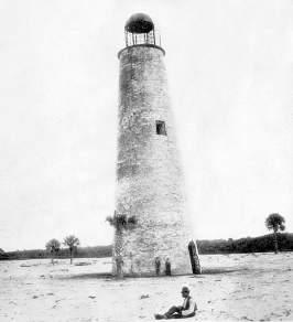 The first lighthouse was built in 1830, just eight years after Florida became a US territory. The first St. Johns River Lighthouse was built at the mouth of the river on the southside.